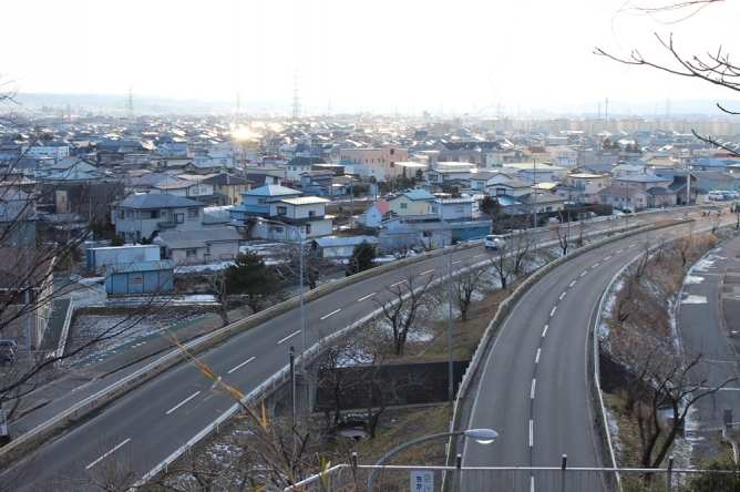 八太郎ケ丘公園、日中の眺望
